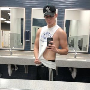 Meet your Posher, Drew